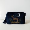 Kosmetiske Tasker Fable England | Deer & Moon Broderet Pouch Blueberry Velvet