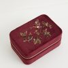 Smykker Fable England | Robin Love Broderet Stort Smykkeskrin Redcurrant Velvet